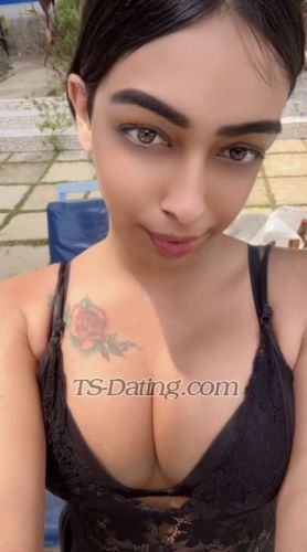 trans girl Bigdickruhi 2984918
