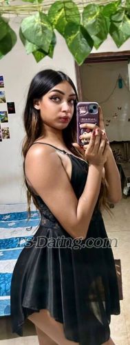 trans girl Bigdickruhi 9337538
