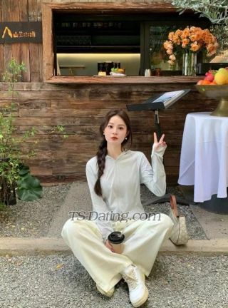 trans girl BingBing53698 7971478