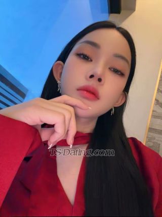 trans girl Binkky 0276992