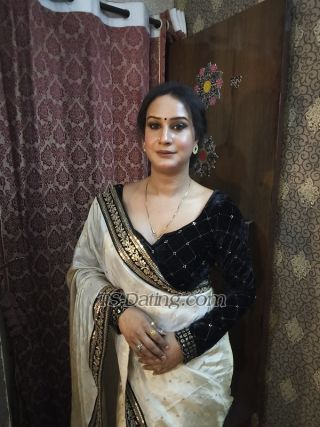 trans girl Bipss 6682266