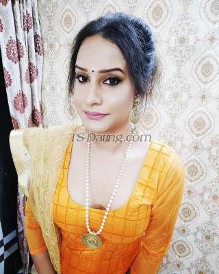 trans girl Bipss 8493590