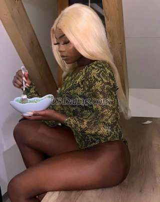 trans girl Blessingtran 0825819