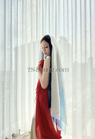 trans girl BombBabe 6872747