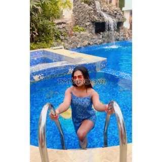 trans girl BongQueenShe 5646885 trans girl BongQueenShe 5646885