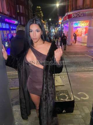 trans girl Bonits 1970153