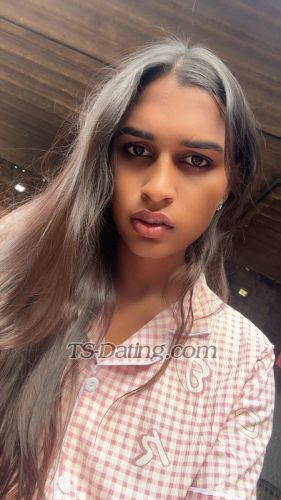 trans girl Brownqueen 4072957