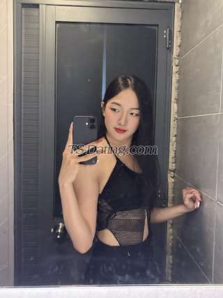 trans girl Brulee 3602552