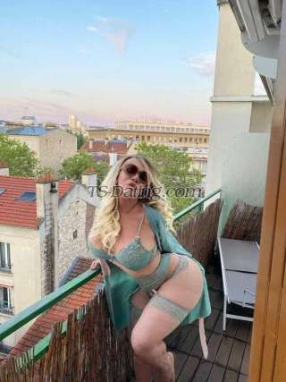 trans girl blondea7 2189342