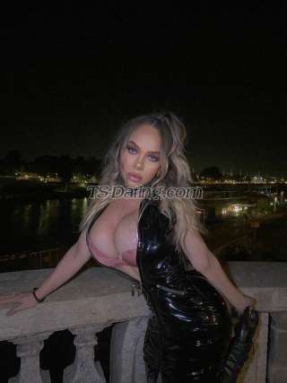 trans girl blondea7 3412864