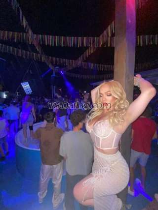 trans girl blondea7 5747947