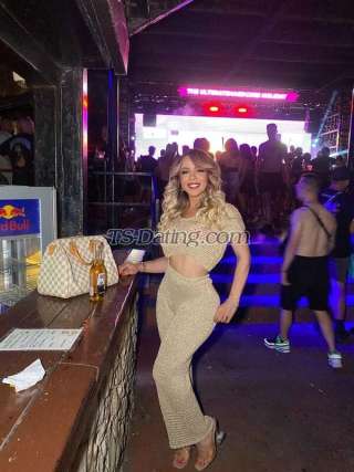 trans girl blondea7 5748099