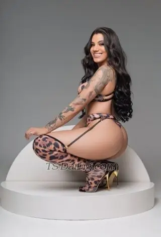 Shemale CELINE 8439779