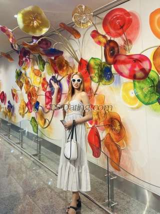 trans girl Candlle 2001018