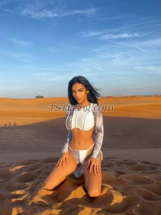 trans girl Carasins 6158310