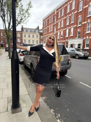 trans girl CarolDelavega 5267698 trans girl CarolDelavega 5267698