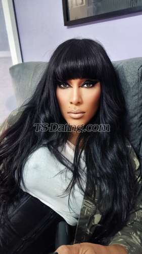 trans girl Carola25 1763328