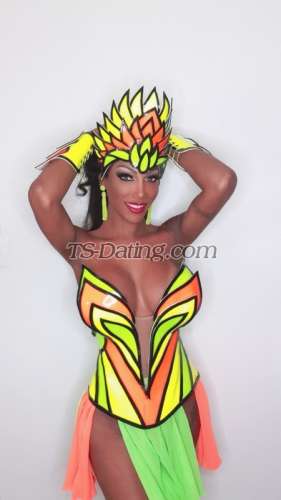 trans girl Carolina07 9308217