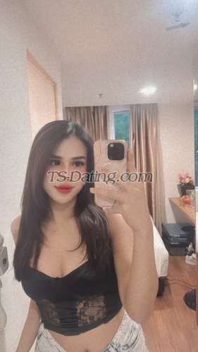 trans girl Carolline 4976590