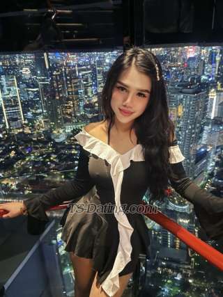 trans girl Carolline 9264474