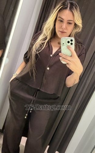 trans girl Carolvlasak1 1124948