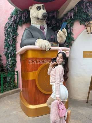 trans girl Celinezeen 5153937