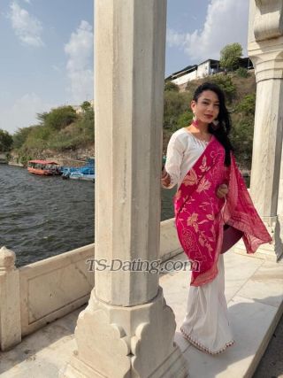 trans girl Chahat22 8658282
