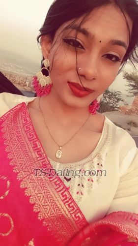 trans girl Chahat22 8658393