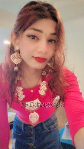 trans girl ChahatPihu 7802033