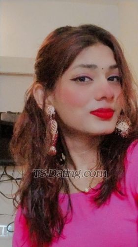 trans girl ChahatPihu 7802045
