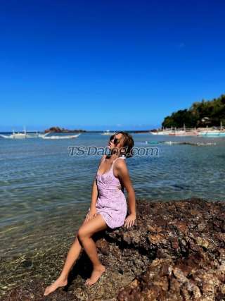 trans girl Cherrymae101 0987138