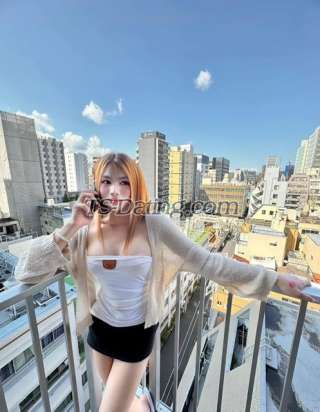 trans girl Cherrypeach 1976718