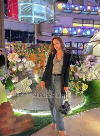 trans girl CheryLim 4642341