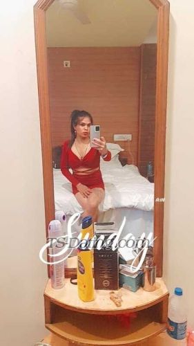 trans girl Chilimilli 2150496