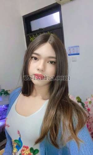 trans girl Chrisstineu 4809810
