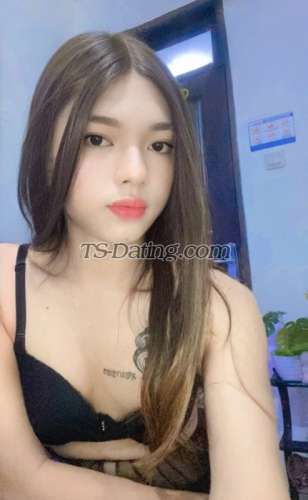 trans girl Chrisstineu 4809829