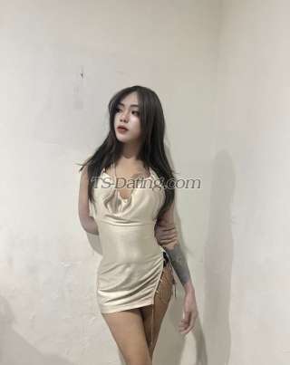 trans girl Clarabella 8188945