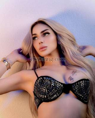 trans girl Classyluna 9403438