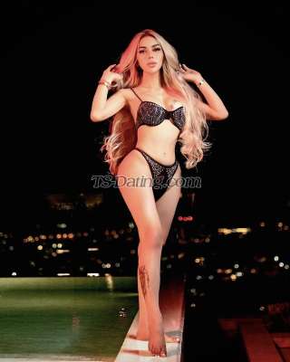 trans girl Classyluna 9403458