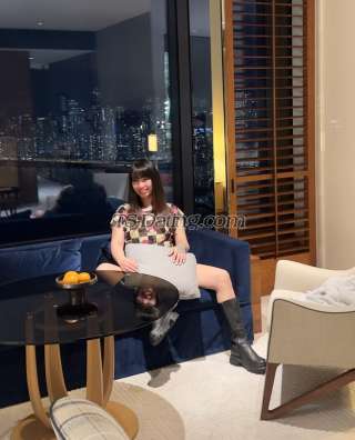 trans girl CreamiestCum 4479916