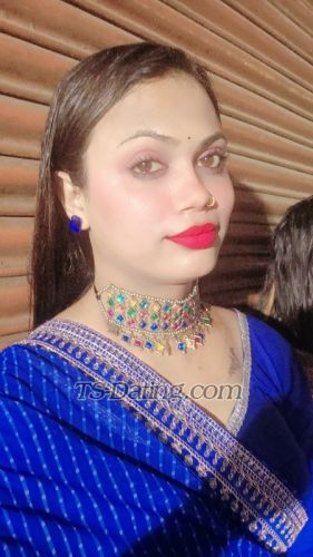 trans girl Cutipierossy 9506370