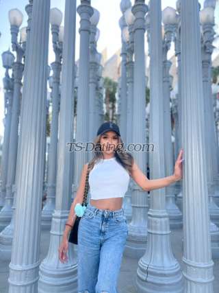 trans girl Cynthiavan1 5014224