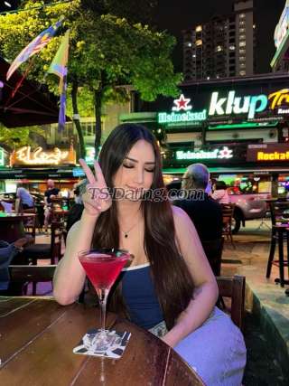 trans girl carlavando 6059832