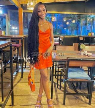 trans girl chelseaeniola 6086697