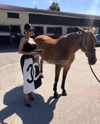 trans girl cherrykuchin 8374680