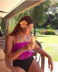 clarita01 Cebu Transex “My favorite holiday? Valentine’s Day. My favorite
color? Lilac. My greatest passion? Giving excellent hugs.”