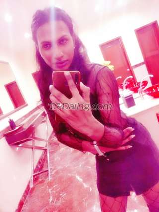 trans girl DOMINOQUEEN 5332539