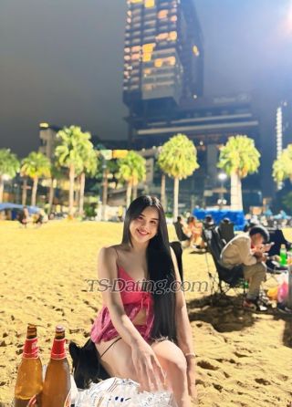 trans girl Dadarinrada04 2019932