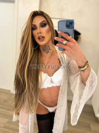 trans girl Dafinny 2779348