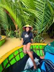 Dammyzii Patong Phuket Transex Hello I live in Phuket patong 
Im top and bottom 
Can massage suck good 
Good English 